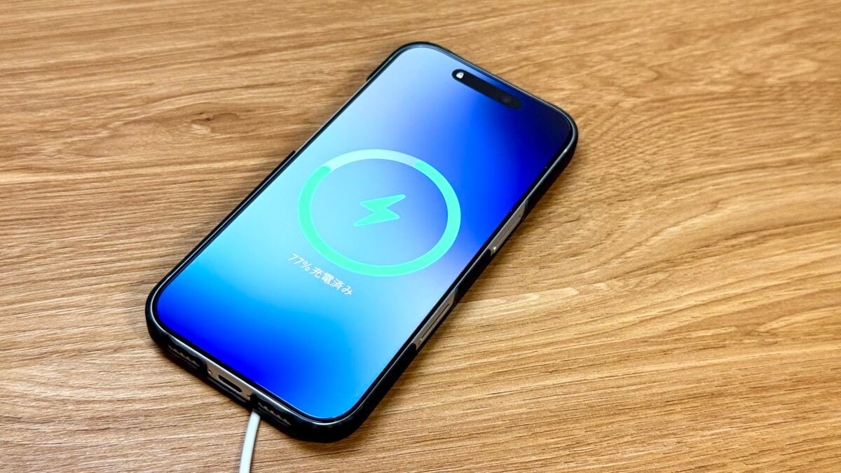 Deff 「Ultra Slim & Light Case DURO」「Ultra Slim & Light Case DURO Special Edition」 iPhone17 Pro レビュー