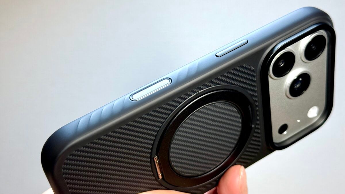 Deff 「DURO RINGMASTER」「ETANZE RINGMASTER」 iPhone17 Pro レビュー