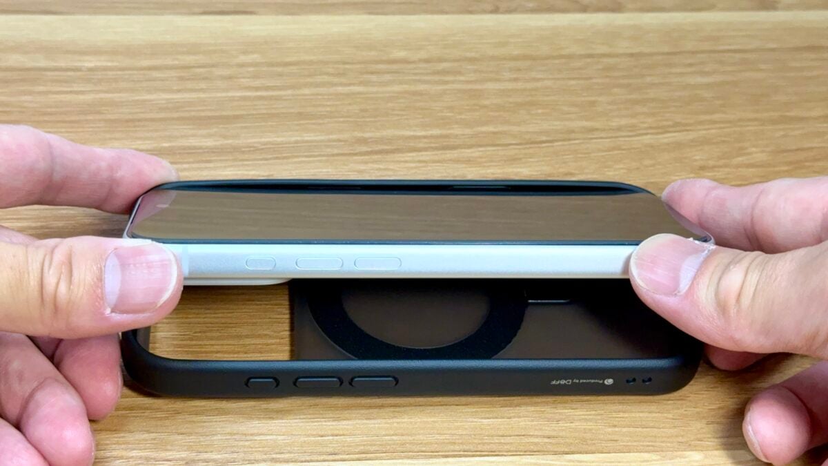 Deff 「DURO RINGMASTER」「ETANZE RINGMASTER」 iPhone17 Pro レビュー