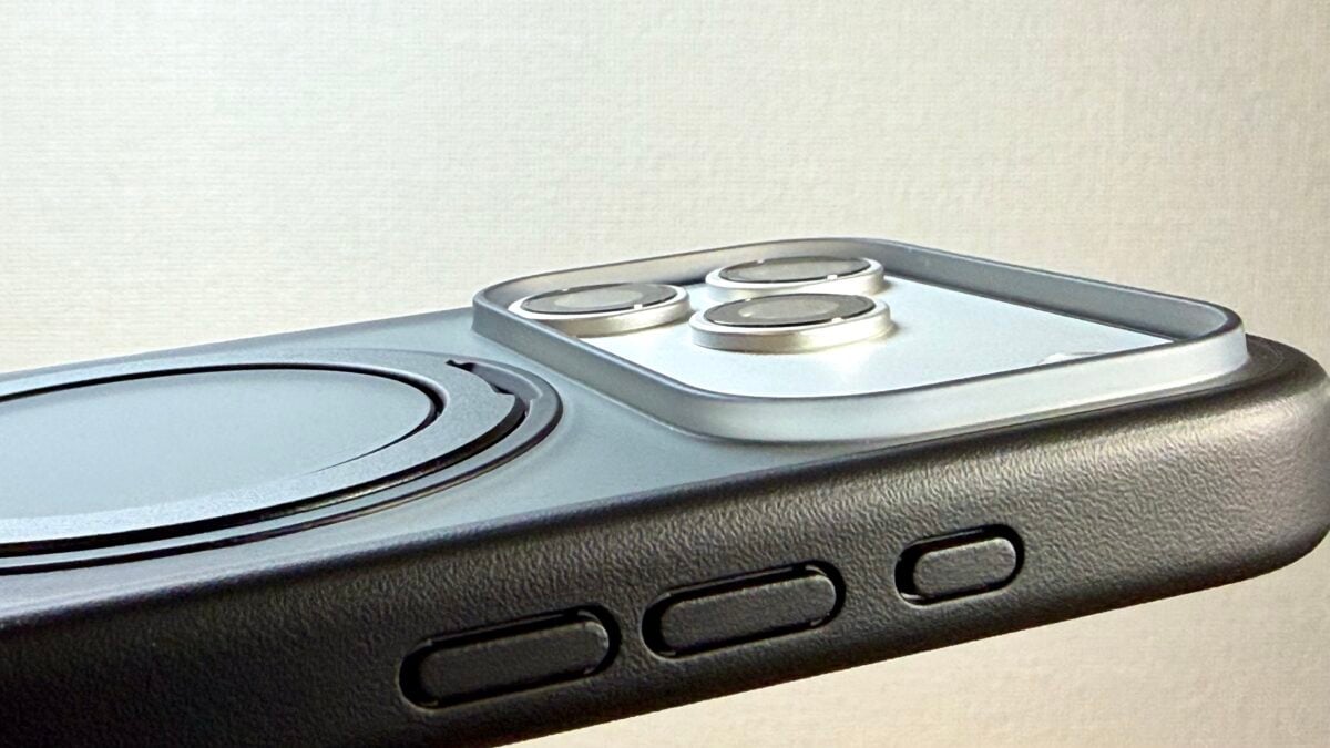 Deff 「DURO RINGMASTER」「ETANZE RINGMASTER」 iPhone17 Pro レビュー