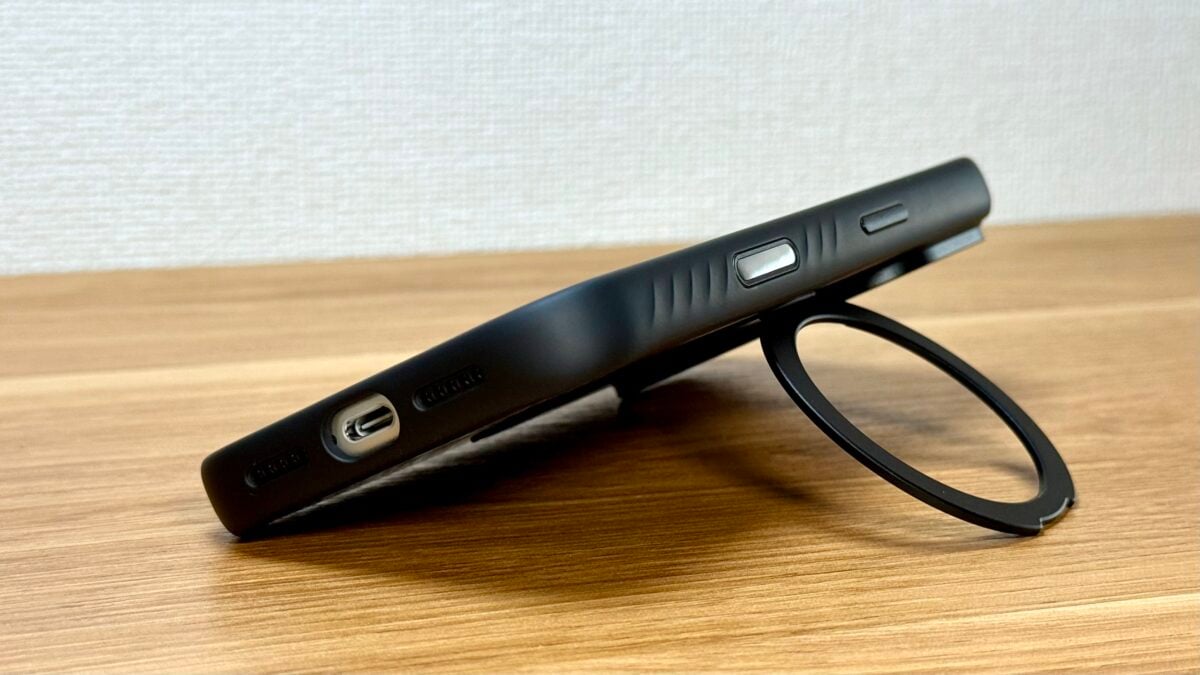 Deff 「DURO RINGMASTER」「ETANZE RINGMASTER」 iPhone17 Pro レビュー