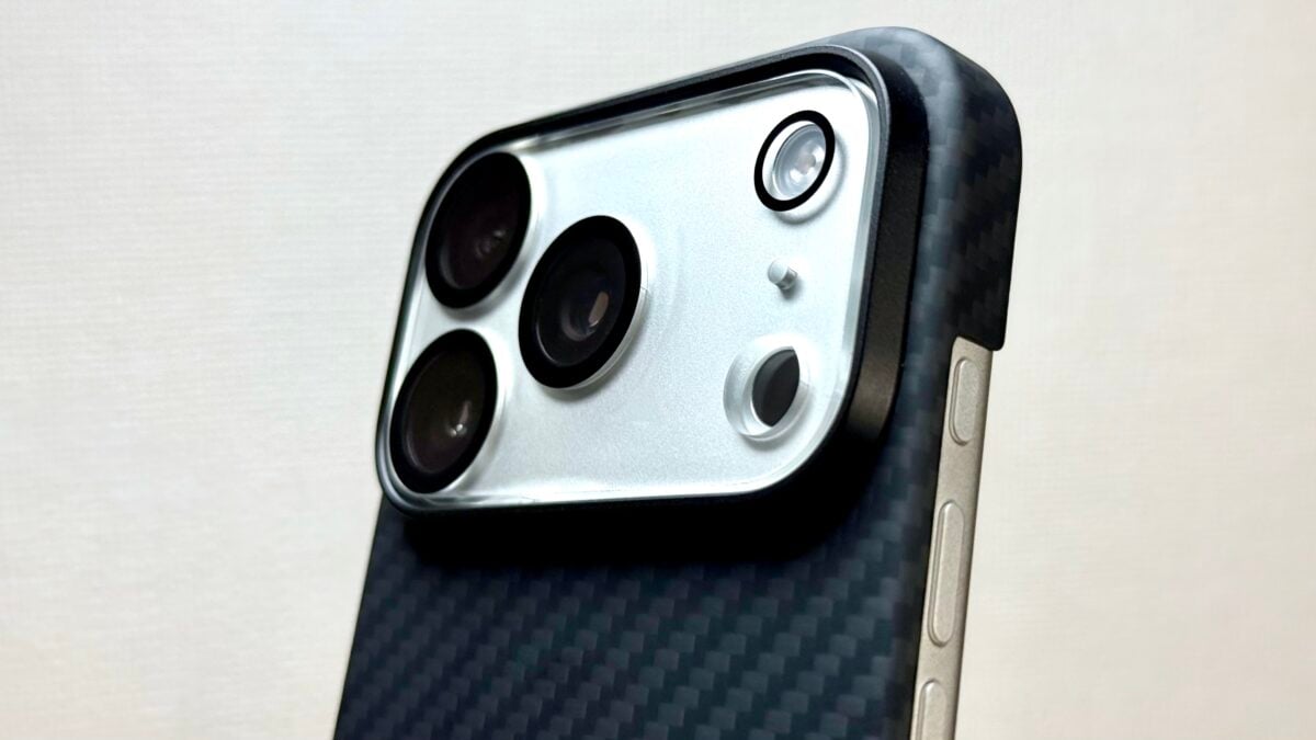 Deff カメラレンズカバー iPhone17 Pro レビュー