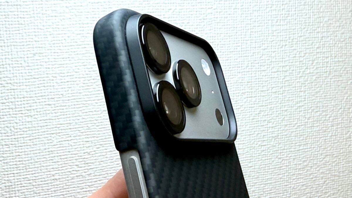 Deff カメラレンズカバー iPhone17 Pro レビュー