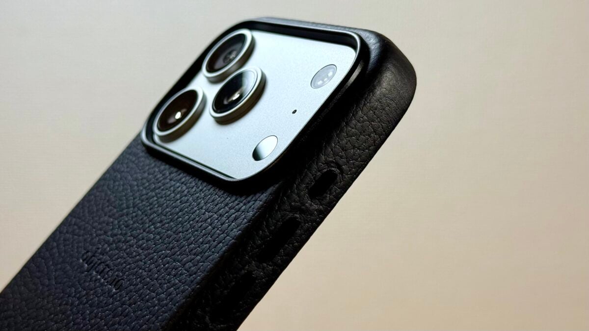 objcts.io デタッチャブルストラップ付スリムカードホルダー iPhone17 Pro レビュー