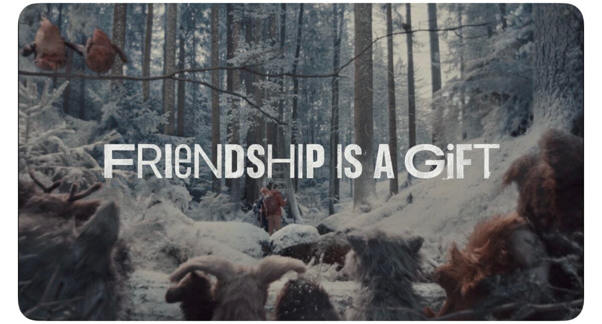 Apple 2025年ホリデー広告「A Critter Carol」