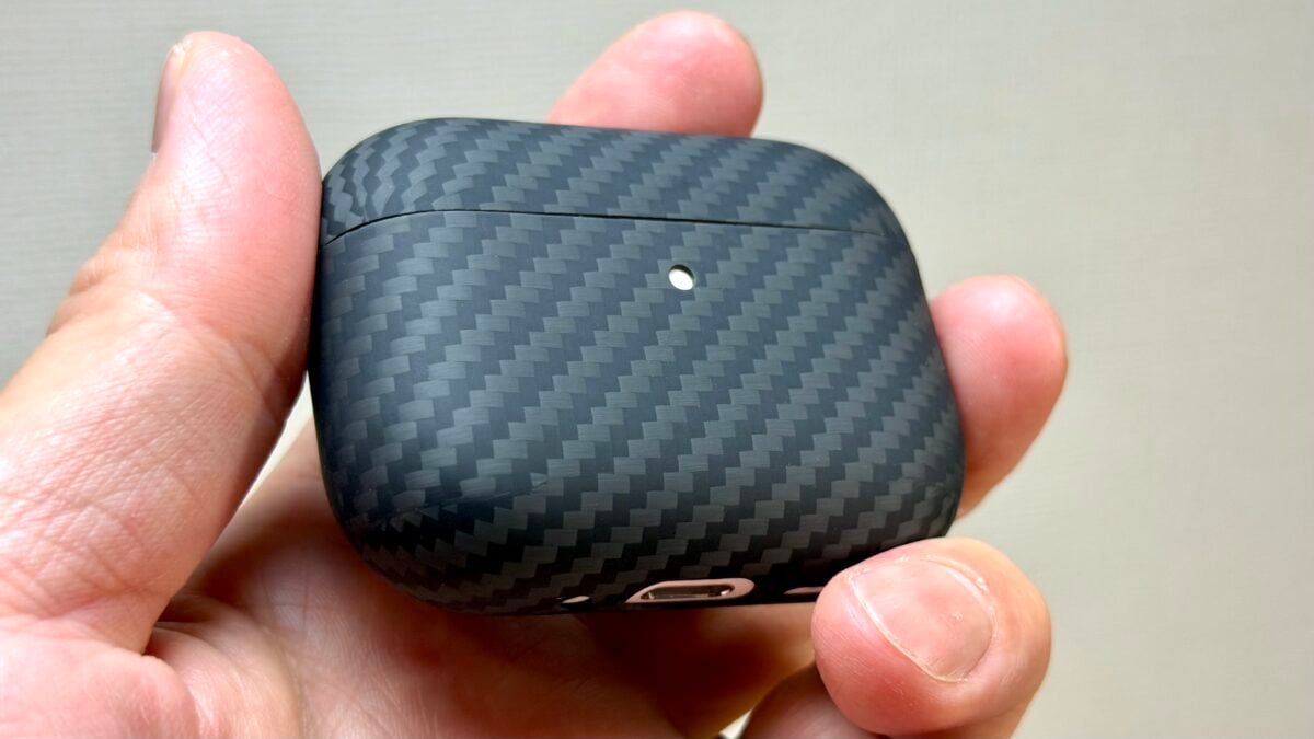 Deff「DURO for AirPods Pro3」レビュー