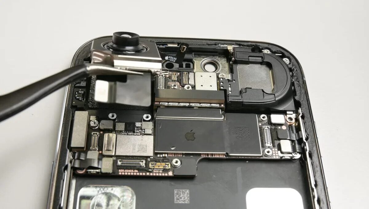 iPhone-Air-teardown_8
