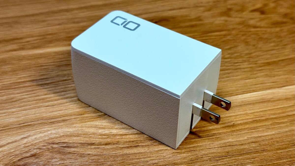 CIO「Polaris STICK Built in CORD REEL」レビュー