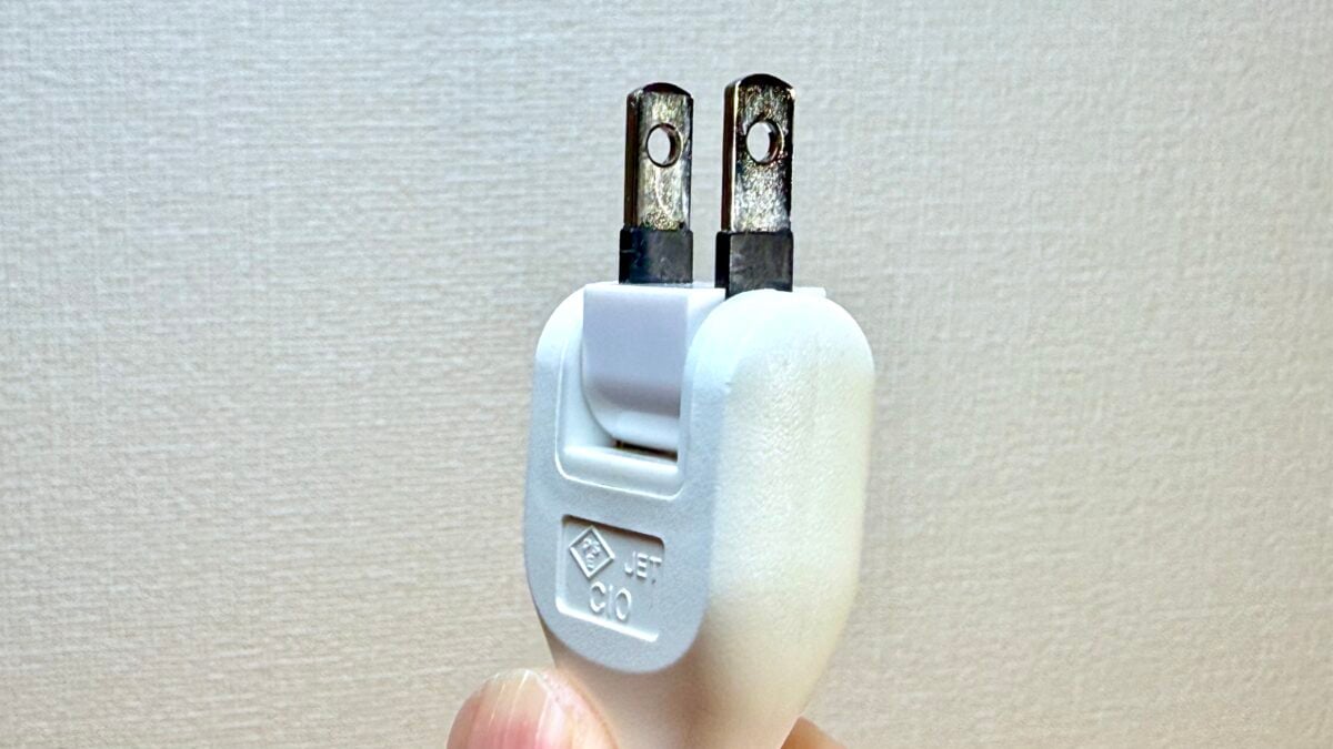 CIO「Polaris STICK Built in CORD REEL」レビュー