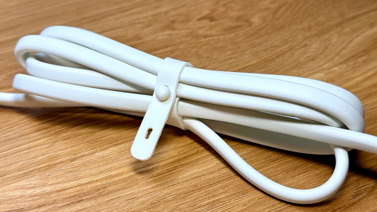 CIO「Polaris STICK Built in CORD REEL」レビュー