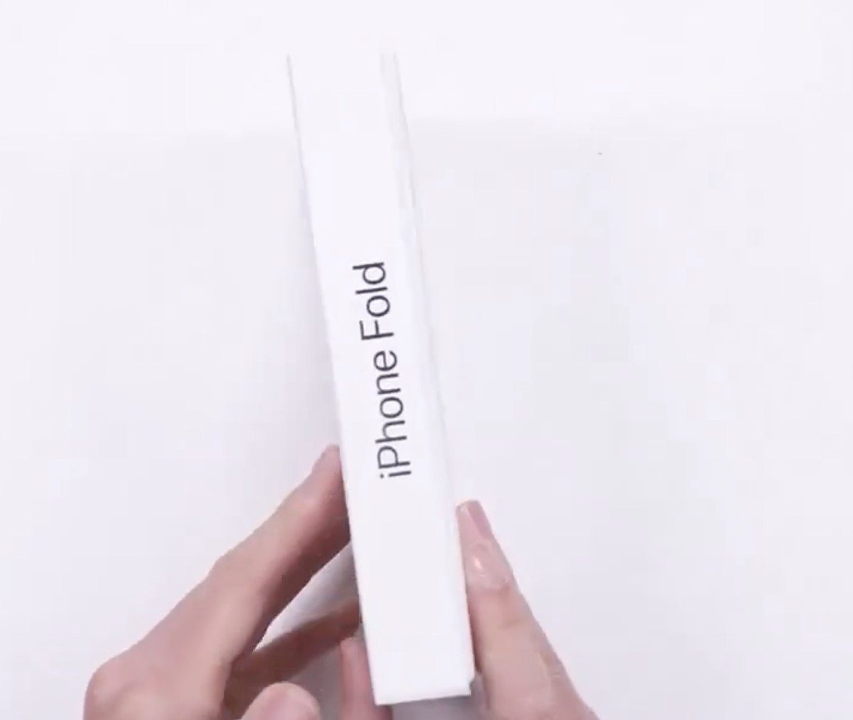 iPhone Fold concept video_2