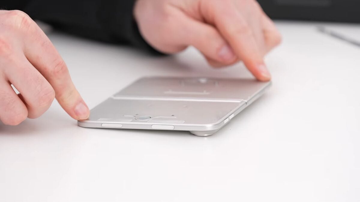 iPhone Fold UT_14