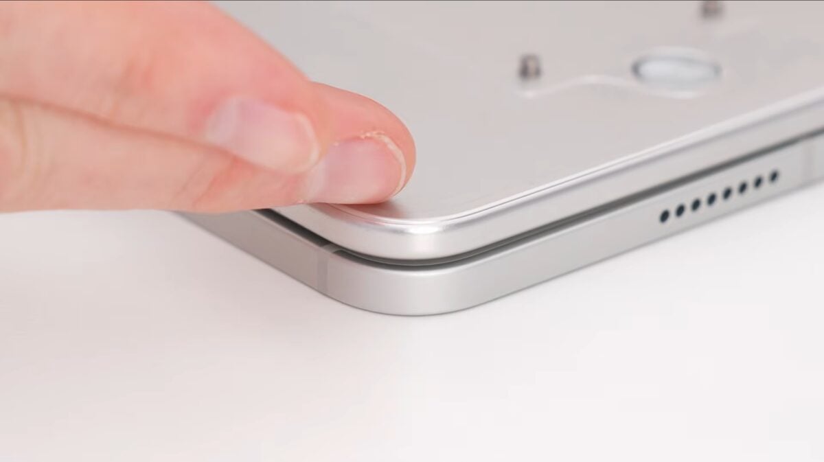 iPhone Fold UT_9