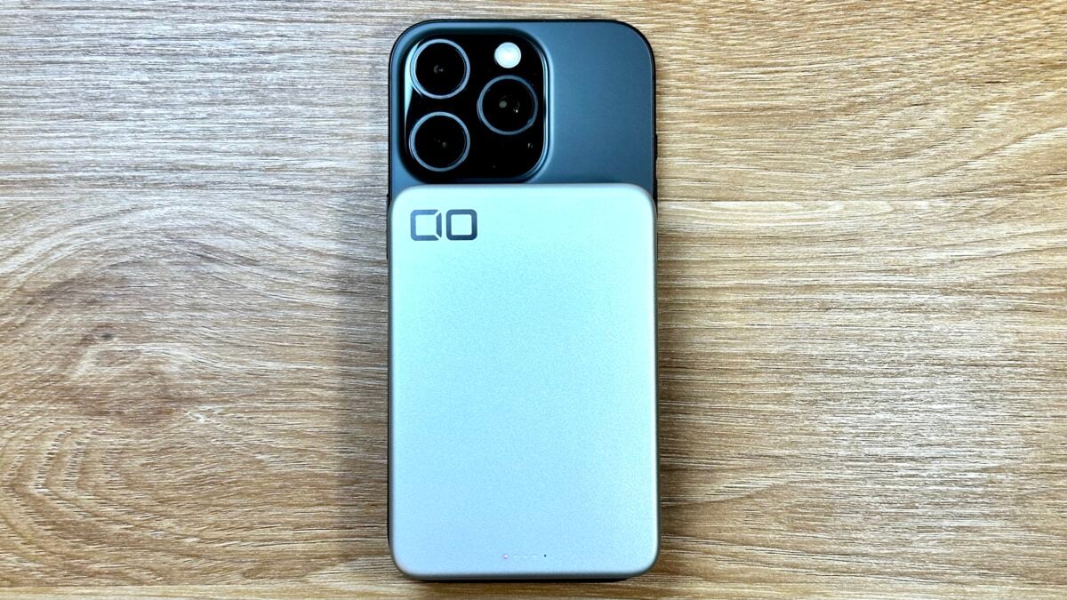 CIO 半固体系モバイルバッテリー 「SMARTCOBY SLIMⅡ Wireless2.2 SS10K」レビュー