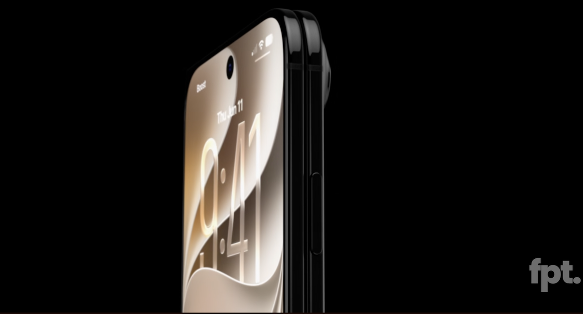 iPhone Ultra fpt 0804_3