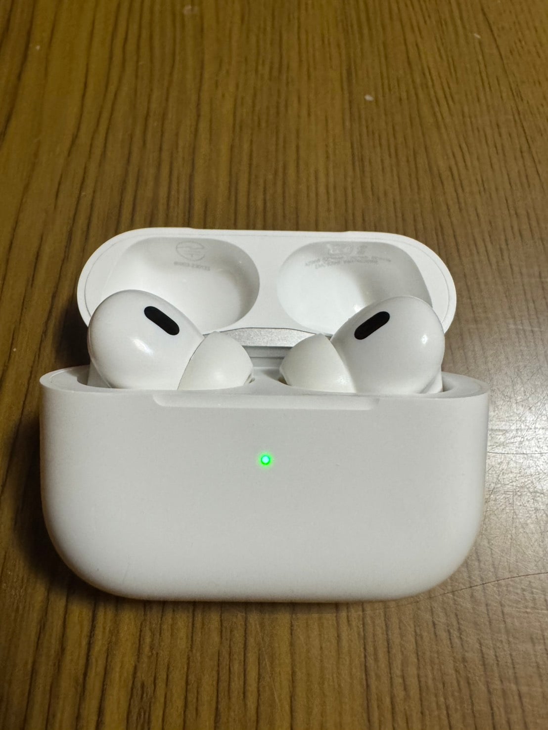 ケースなしで約3年使用したAirPods Pro(第2世代)