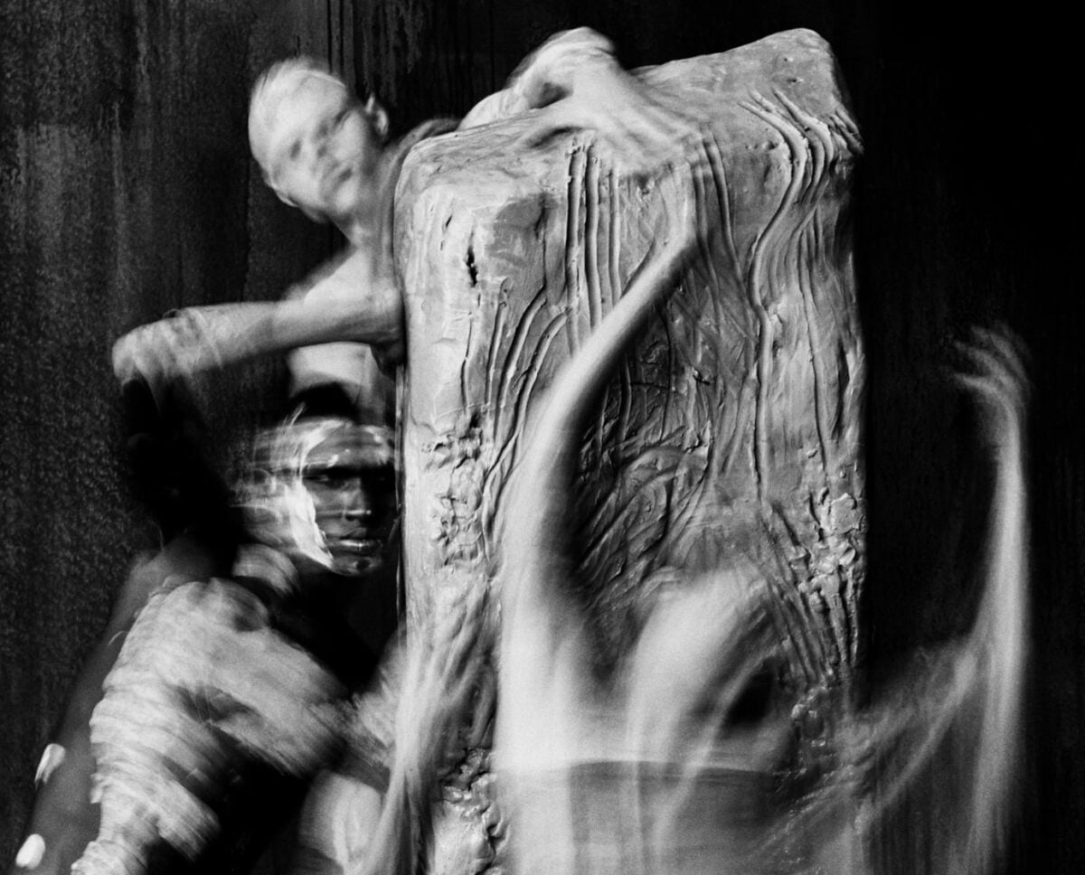 Apple iPhone18 Proで撮影の写真展「What Holds Us」