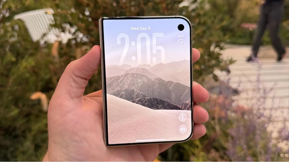 iPhone Duoに左右版の簡易アクセス追加見込み〜左手での操作性改善に期待