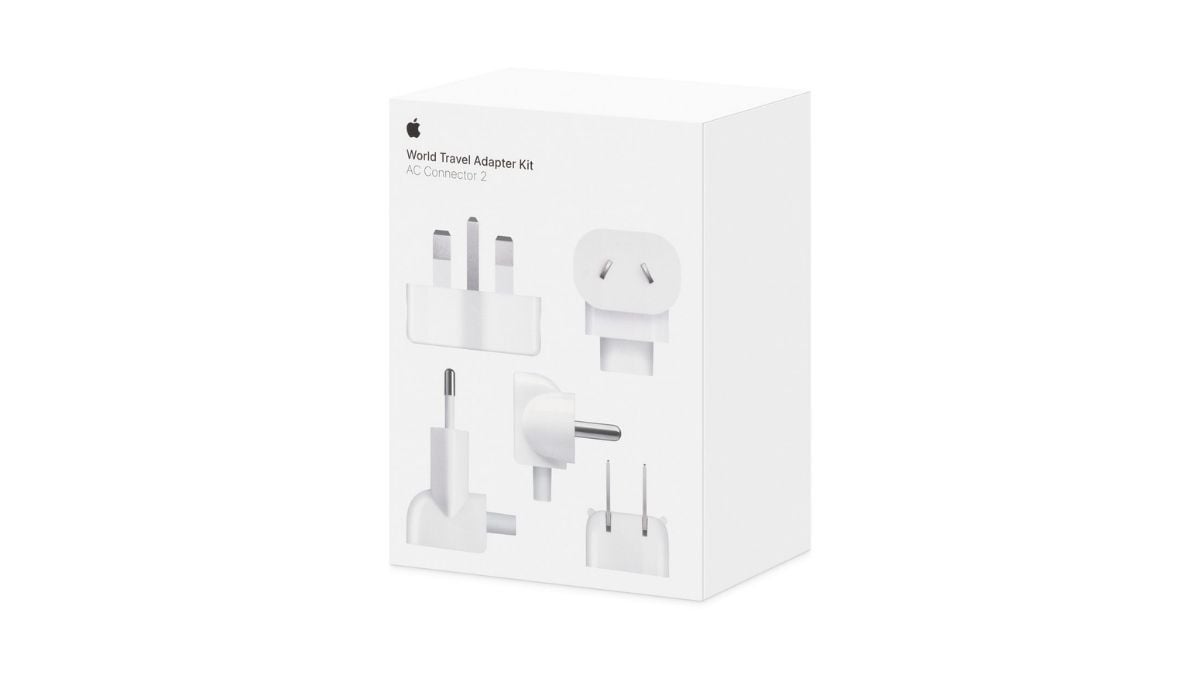Apple World Travel Adapter Kitの箱。「AC Connector 2」と印字され、5種類の交換用プラグが写っている